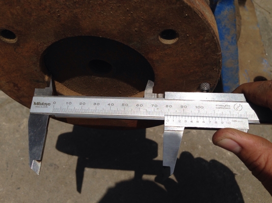 ขายหัวเกียร์ทดรอบ Cycro drive Sumitomo อัตราทด 1:59 ใส่กับมอเตอร์ 20-25HP. สภาพดี หมุนนิ่ม พร้อมใช้งาน ขายหัวเกียร์ทดรอบ Cycro drive Sumitomo อัตราทด 1:59 ใส่กับมอเตอร์ 20-25HP. สภาพดี หมุนนิ่ม พร้อมใช้งาน