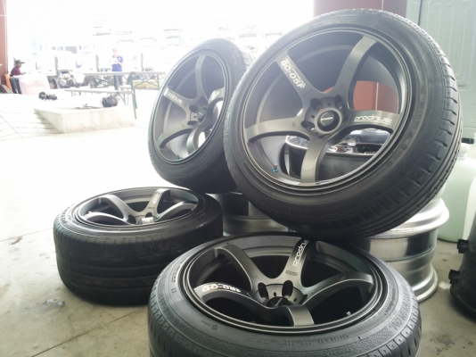 ล้อ prodrive gc 05f ขอบ 18 รูน็อต 5 รู พร้อมยาง สวยกริบ