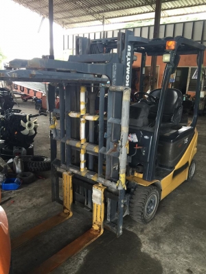 ฟอล์คลิฟต์ 1.5 ตัน KOMATSU FB15-12  รถเก่าญี่ปุ่น รถปี 2006