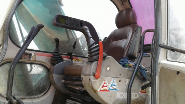 ขายKobelco SK200 Mark 5