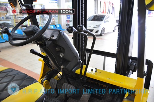 ขายรถโฟล์คลิฟท์มือสอง MITSUBISHI รุ่น FD20-09139 ราคา 235,000 บาท นำเข้าจากประเทศญี่ปุ่น 100\% ไม่เคยใช้งานในประเทศไทยMITSUBISHI รุ่น FG25-F17B-53999 ราคา 235,000 บาท