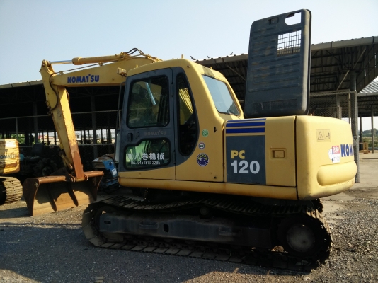 ลดราคาสุดๆรถแบคโฮ KOMATSU PC120-6 สภาพดี ใช้งานได้สบายๆ เอวดี เครื่องดี