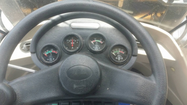 ขายรถตักล้อยาง ยี้ห้อ.MYZG รุ่น.ZL20 รถสวยจัด ใช้งานไม่ถึง 1000 ช.ม ราคา.650000 ต่อรอง