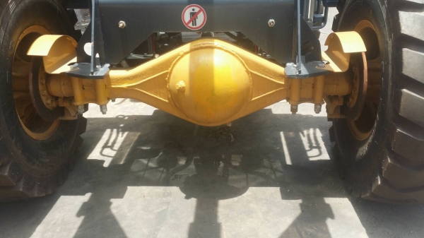 ขายรถตักล้อยาง ยี้ห้อ.MYZG รุ่น.ZL20 รถสวยจัด ใช้งานไม่ถึง 1000 ช.ม ราคา.650000 ต่อรอง