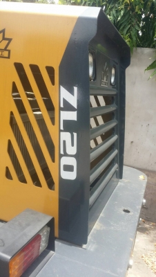 ขายรถตักล้อยาง ยี้ห้อ.MYZG รุ่น.ZL20 รถสวยจัด ใช้งานไม่ถึง 1000 ช.ม ราคา.650000 ต่อรอง