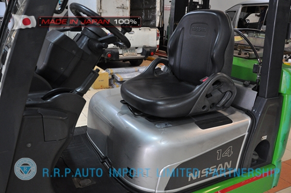 ขายรถโฟล์คลิฟท์มือสอง NISSAN รุ่น NAL01-000050 ราคา 175,000 บาท นำเข้าจากประเทศญี่ปุ่น 100\% ไม่เคยใช้งานในประเทศไทย