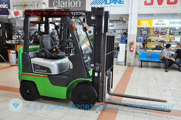 ขายรถโฟล์คลิฟท์มือสอง NISSAN รุ่น NAL01-000050 ราคา 175,000 บาท นำเข้าจากประเทศญี่ปุ่น 100\% ไม่เคยใช้งานในประเทศไทย