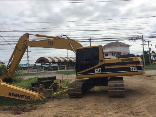 ขาย CAT 320 V2 ราคา 920000 บาท เครื่องดี ปั๊มดี ไฟฟ้าครบ แอร์ ใบแจ้งจำหน่าย โซ่ใหม่ ใบแทรคเต็ม สภาพสวยมาก ขาย CAT 320 V2 ราคา 920000 บาท เครื่องดี ปั๊มดี ไฟฟ้าครบ แอร์ ใบแจ้งจำหน่าย โซ่ใหม่ ใบแทรคเต็ม สภาพสวยมาก