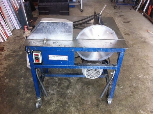 ขายเเท่นตัดสันติมือสอง 12 " พร้อมใบมอเอตร์รุ่นใหม่มิตรซู