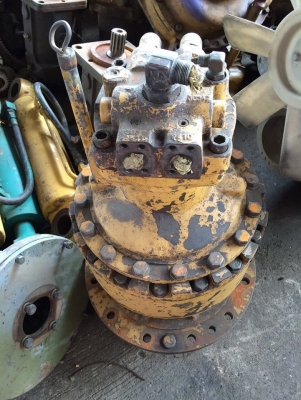 โป๊ะสวิง CAT E200B เก่า ราคา 90,000 บาท โป๊ะสวิง CAT E200B เก่า ราคา 90,000 บาท