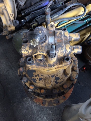 โป๊ะสวิง CAT E200B เก่า ราคา 90,000 บาท โป๊ะสวิง CAT E200B เก่า ราคา 90,000 บาท