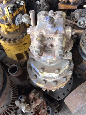 โป๊ะสวิง komatsu pc200-6 เก่าญี่ปุ่น เครื่องโคมัสสุ