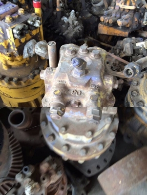 โป๊ะสวิง komatsu pc200-6 เก่าญี่ปุ่น เครื่องโคมัสสุ