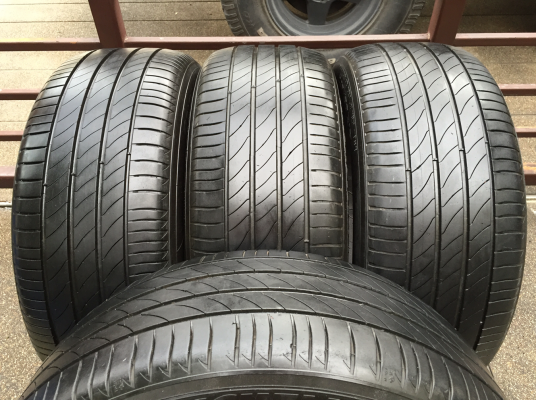 ยาง Michelin 3st 225 55 17 ปลายปี14 ดอกเต็ม ไม่มีปะ ราคาไม่แพง