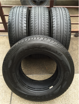 ยาง Goodyear 215 70 15 ปี15 ดอกเต็ม ไม่มีปะ ราคาไม่แพง