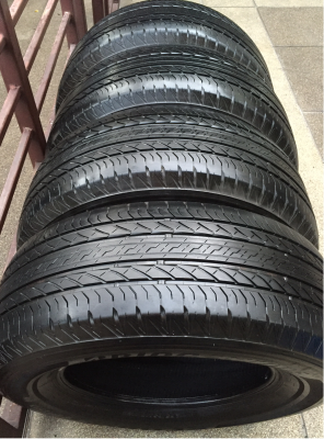 ยาง Bridgestone 265 65 17 ปลายปี14 ดอกเยอะ พร้อมใช้งาน ราคาไม่แพง