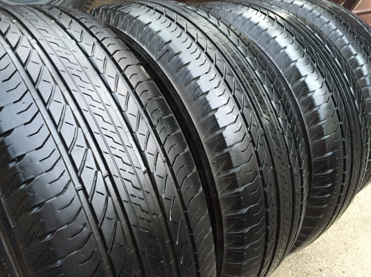 ยาง Bridgestone 265 65 17 ปลายปี14 ดอกเยอะ พร้อมใช้งาน ราคาไม่แพง