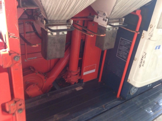 ขายรถเกี่ยวข้าว คูโบต้า