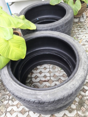 ขายยาง Sunny 265/40R22 ปี 14 099-3969553