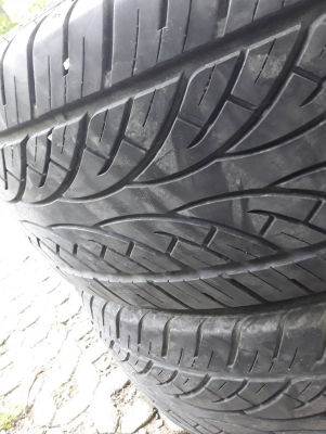 ขายยาง Sunny 265/40R22 ปี 14 099-3969553