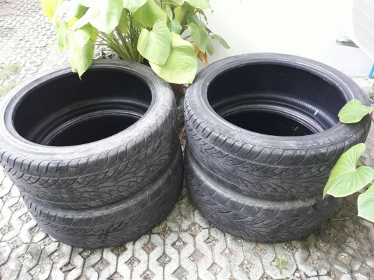 ขายยาง Sunny 265/40R22 ปี 14 099-3969553