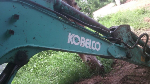 ขายด่วน KOBELCO SK30SR คอลโทรลสั้น ปั้มนิ้ว เครื่องปั้มดีรถพร้อมใช้งานครับ เอกสารใบอินวอยซ์ครับ