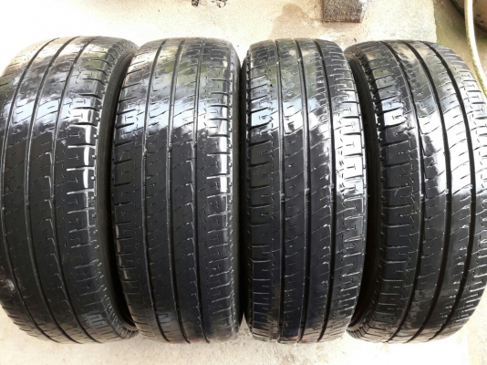 ยางMICHELIN รุ่น AGILS. 205 70R15ปี2015 ยางรถกระบะ รถตู้สภาพสวยมากๆ ดอกเยอะมากๆไม่มีปะคุ้มสุดไม่แพง ยางMICHELIN รุ่น AGILS. 205 70R15ปี2015 ยางรถกระบะ รถตู้สภาพสวยมากๆ ดอกเยอะมากๆไม่มีปะคุ้มสุดไม่แพง