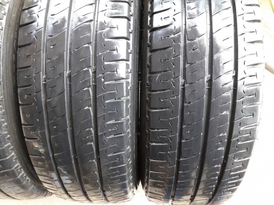 ยางMICHELIN รุ่น AGILS. 205 70R15ปี2015 ยางรถกระบะ รถตู้สภาพสวยมากๆ ดอกเยอะมากๆไม่มีปะคุ้มสุดไม่แพง ยางMICHELIN รุ่น AGILS. 205 70R15ปี2015 ยางรถกระบะ รถตู้สภาพสวยมากๆ ดอกเยอะมากๆไม่มีปะคุ้มสุดไม่แพง