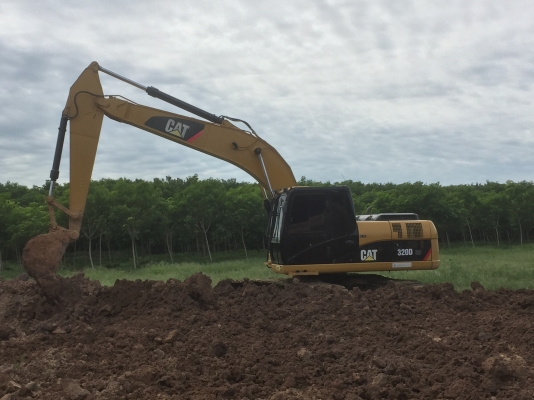 ขายcat320D gc รุ่นประหยัดนำ้มัน