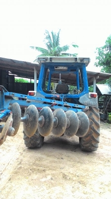 ขายด่วนครับต่อรองมาเลย6410คานคาราโร่ปั้มกลมเสื้อลายเกียร์ทอร์ค8x4  410000บาททะเบียนพร้อมโอนครับรถใช้งานปกติชิ้นส่วนอุปกรณ์ประตูกระจกครบ0876743909