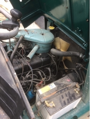 ขายรถยกโคมัสสึ 2.5 ตัน เสาสูง 4 เมตร(ราคา 100,000 บาท) ราคาถูก คุ้มแน่นอน