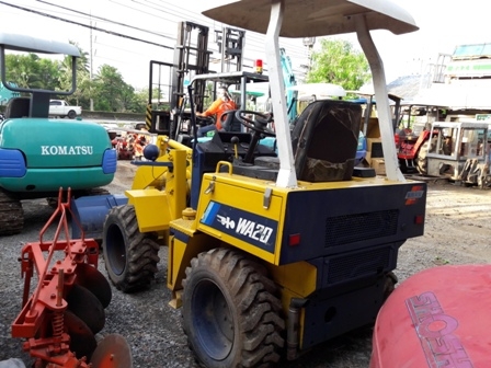 รถตัก KOMATSU WA20 รถตัก KOMATSU WA20