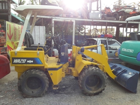 รถตัก KOMATSU WA20