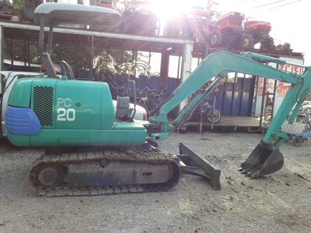 แบ็คโค KOMATSU PC20-7