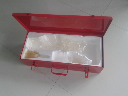 เครื่องตัดเหล็กมือถือ ตัดเหล็กเหล็กเส้นหรือเหล็กข้ออ้อย 4-16 mm. สภาพพร้อมใช้งาน (พร้อมกล่องเครื่องมือ)