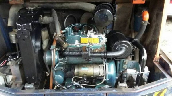 รถขุด KUBOTA KH021 ปั้มดี เอวแน่น เครื่องทำงานดี รถขุด KUBOTA KH021 ปั้มดี เอวแน่น เครื่องทำงานดี