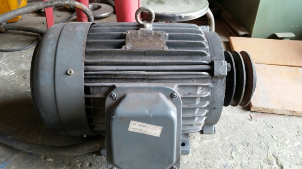 ขายครับมอเตอร์ 10hp 380.415 v1450rpm
