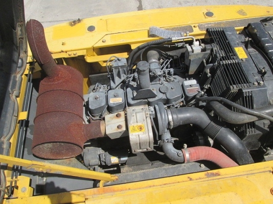 ขายรถขุด Komatsu PC200-7 มือสองนำเข้าจากญี่ปุ่น สภาพสวย พร้อมใช้งาน