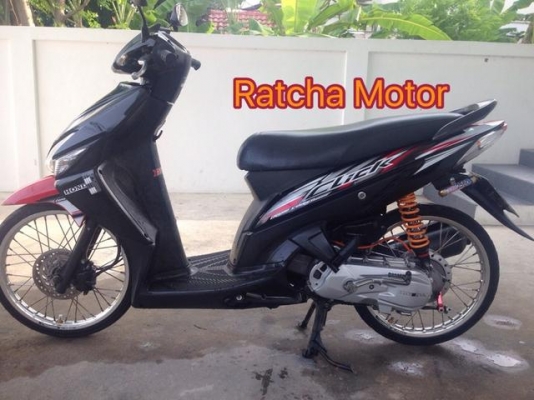 Honda Click 110 มือเดียว เครื่องเงียบ สวย ใช้ถนอม