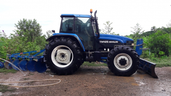 ขายรถไถ NEWHOLLAND TM125