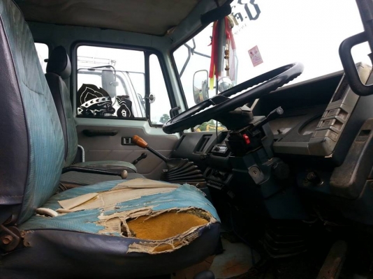 ขายรถดี้ม2เพลา ISUZU ROCKY FVZ12MY เครื่อง 6BG1 พ.เพาเวอร์ เบรกจิฟฟี่ ภายในสวย แอร์เย็น เอกสารพร้อมโอน ราคา650,000 สนใจโทร 090-8588220คุณนะ 093-3258446คุณบิว หรือเข้าดูสินค้าอื่นๆได้ที่ www.narong2truck.com หรือ www.truck.in.th/498 หรือเพจFacebook ณรงค์ ซ ขายรถดี้ม2เพลา ISUZU ROCKY FVZ12MY เครื่อง 6BG1 พ.เพาเวอร์ เบรกจิฟฟี่ ภายในสวย แอร์เย็น เอกสารพร้อมโอน ราคา650,000 สนใจโทร 090-8588220คุณนะ 093-3258446คุณบิว หรือเข้าดูสินค้าอื่นๆได้ที่ www.narong2truck.com หรือ www.truck.in.th/498 หรือเพจFacebook ณรงค์ ซ