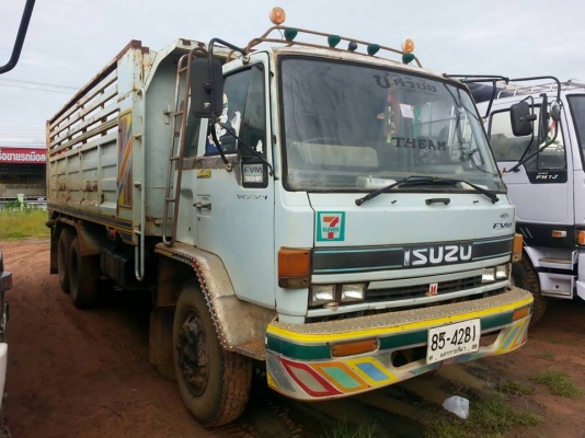 ขายรถดี้ม2เพลา ISUZU ROCKY FVZ12MY เครื่อง 6BG1 พ.เพาเวอร์ เบรกจิฟฟี่ ภายในสวย แอร์เย็น เอกสารพร้อมโอน ราคา650,000 สนใจโทร 090-8588220คุณนะ 093-3258446คุณบิว หรือเข้าดูสินค้าอื่นๆได้ที่ www.narong2truck.com หรือ www.truck.in.th/498 หรือเพจFacebook ณรงค์ ซ