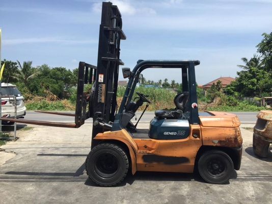 ฟอล์คลิฟต์ 3.5 ตัน Toyota 7FD35 รถนอกเก่าญี่ปุ่น ดีเซล 13Z เสา 4 เมตร งาหมุน ฟอล์คลิฟต์ 3.5 ตัน Toyota 7FD35 รถนอกเก่าญี่ปุ่น ดีเซล 13Z เสา 4 เมตร งาหมุน