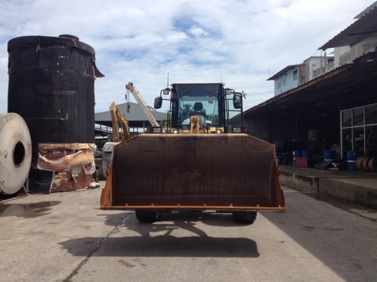 รถตักล้อยาง Komatsu WA200-5 รภเก่านอกนำเข้าจากญี่ปุ่่น พร้อมใข้งานทันที 091 695-6445