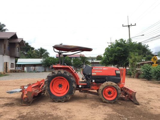 ขายรถไถคูโบต้า L4508 DI พร้อมอุปกรณ์