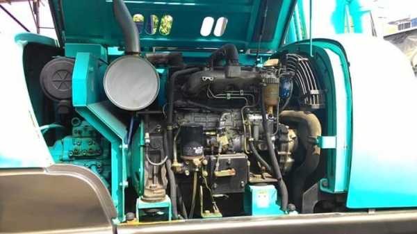 ขายKOBELCO  SK100-3  เก่าญี่ปุ่น ..สภาพสวย...เครื่องปั๊มดี....ระบบคล่อง....เอกสารครบ  .โทร089-3818694   ดวงนภา