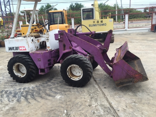 รถตักล้อยาง Komatsu WA30 มือสองนำเข้าจากญี่ปุ่น สภาพพร้อมใช้งาน