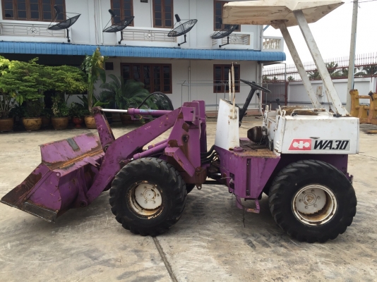 รถตักล้อยาง Komatsu WA30 มือสองนำเข้าจากญี่ปุ่น สภาพพร้อมใช้งาน