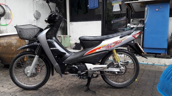 ขายลูกเดียว wave100s ubox ปี2549