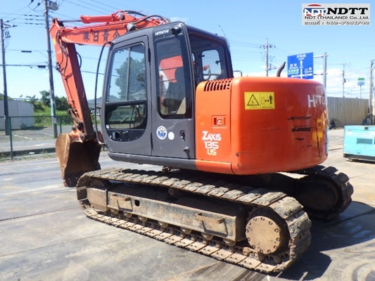 ถึงไทยเร็วๆนี้ ไม่แพงๆ Hitachi EX135USR จองได้นะครับ